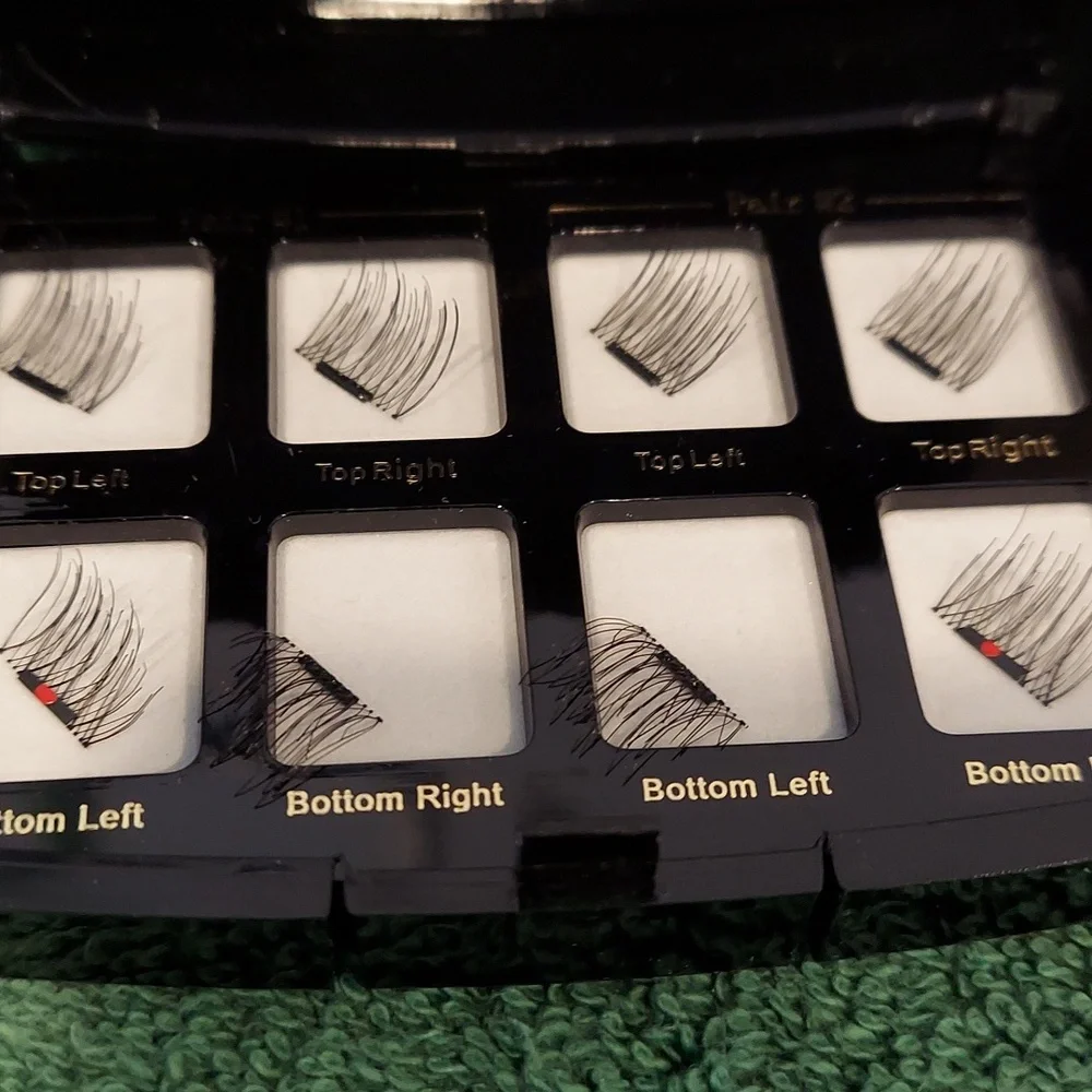 Lashes - Picture 3 of 3